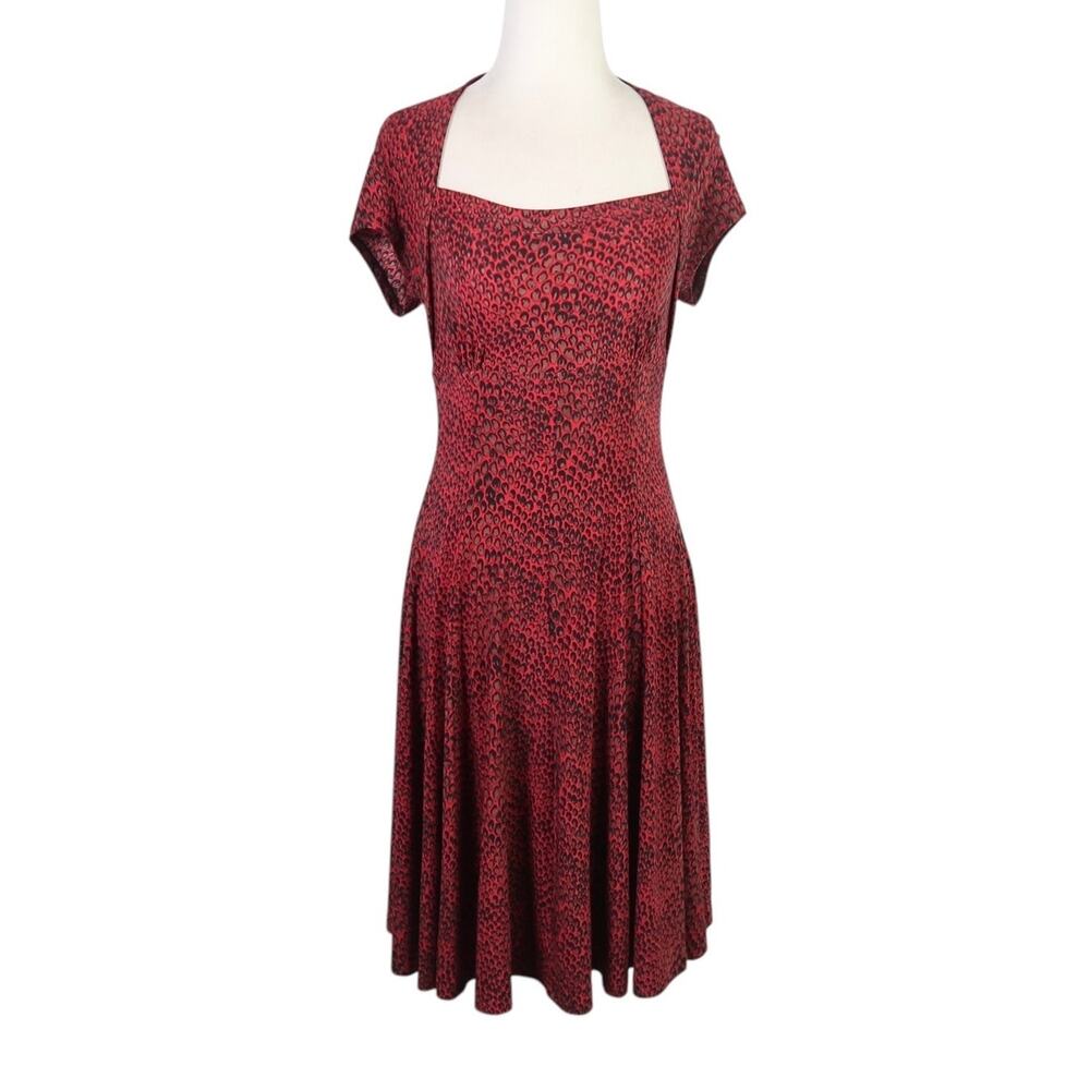 Norma Kamali red and black leopard print jersey knee length dress S